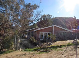 9211 Holly Ct, Colton, CA 92324