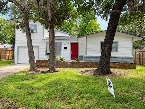 603 Magnolia St, Lake Jackson, TX 77566