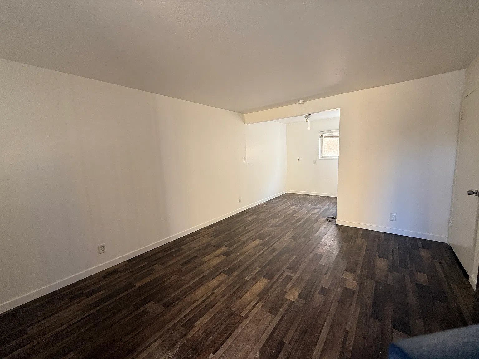 226 Albion Ave — Photo 1