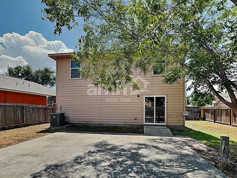 8802 Mission Mdw — Photo 23