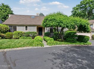 502 W Lyon Farm Dr UNIT 502, Greenwich, CT 06831