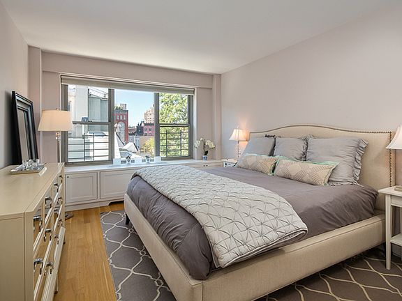 3rd image of 2 5th Ave APT 5J