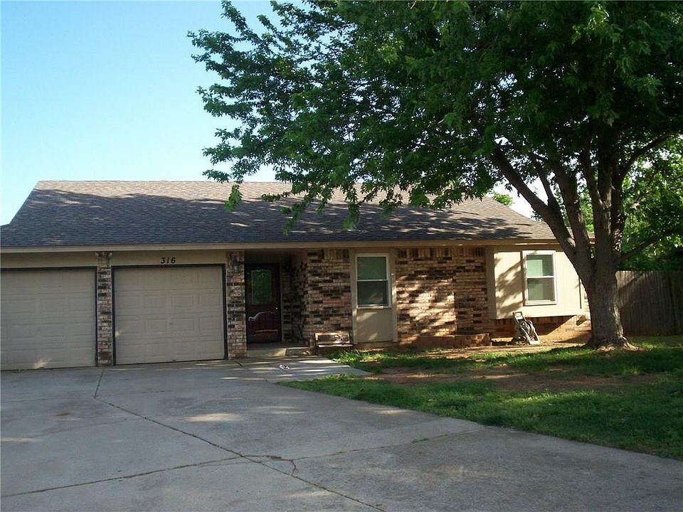 1st image of 316 E Brookview Ln