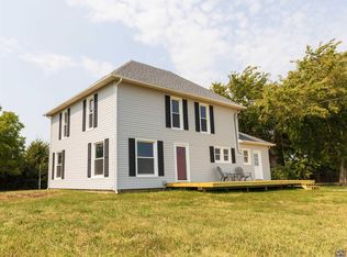 1560 Road 220, Emporia, KS 66801