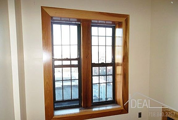5th image of 143 Lexington Ave APT 2