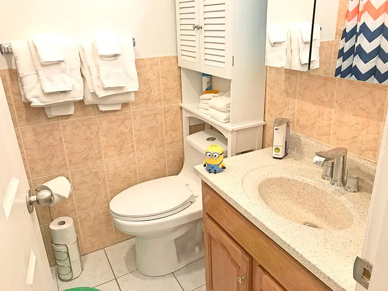 130 W 8th St #2 — Photo 13