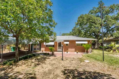 438 South Dr Photo 1 438 South Dr Photo 1