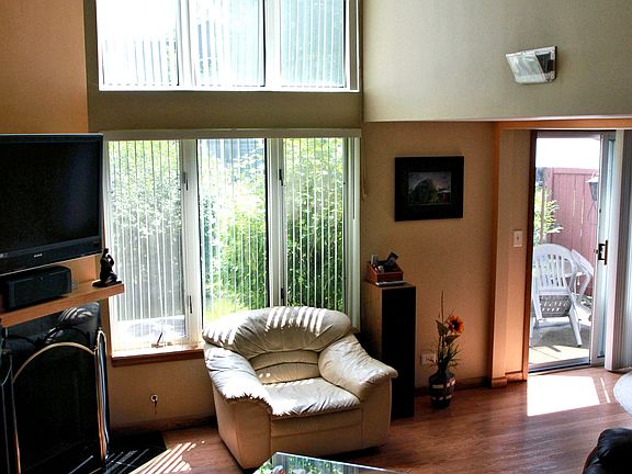 3rd image of 8304 Highpoint Cir Unit D