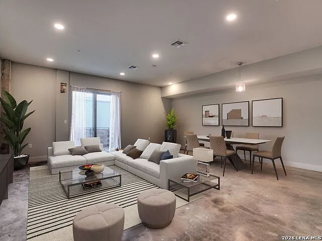 1 bed, 1.0 bath, 1089 sqft, $1,750 — Photo 2
