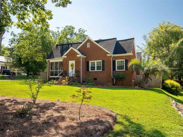 601 W Barr St, Lancaster, SC 29720