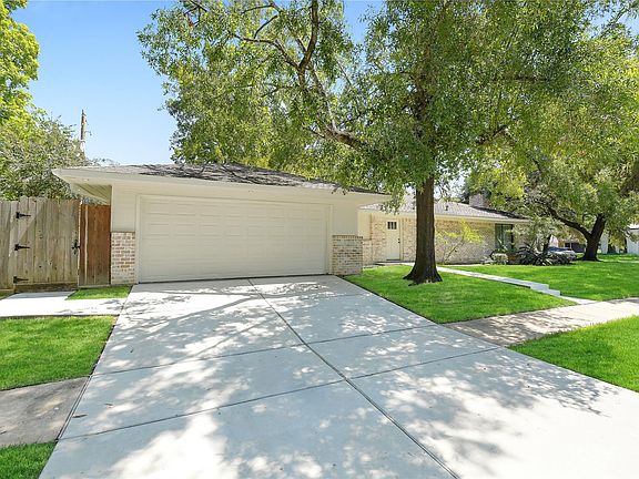 4th image of 10726 Riverview Dr