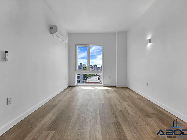 172-02 Hillside Ave #3H — Photo 9