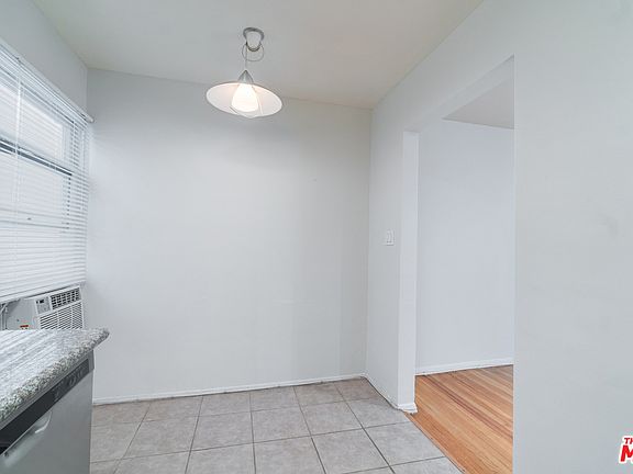 4th image of 10438 Santa Monica Blvd APT 5
