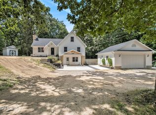 10047 McKinley Rd, Montrose, MI 48457