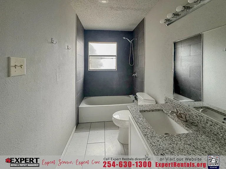808 Carmen St — Photo 14