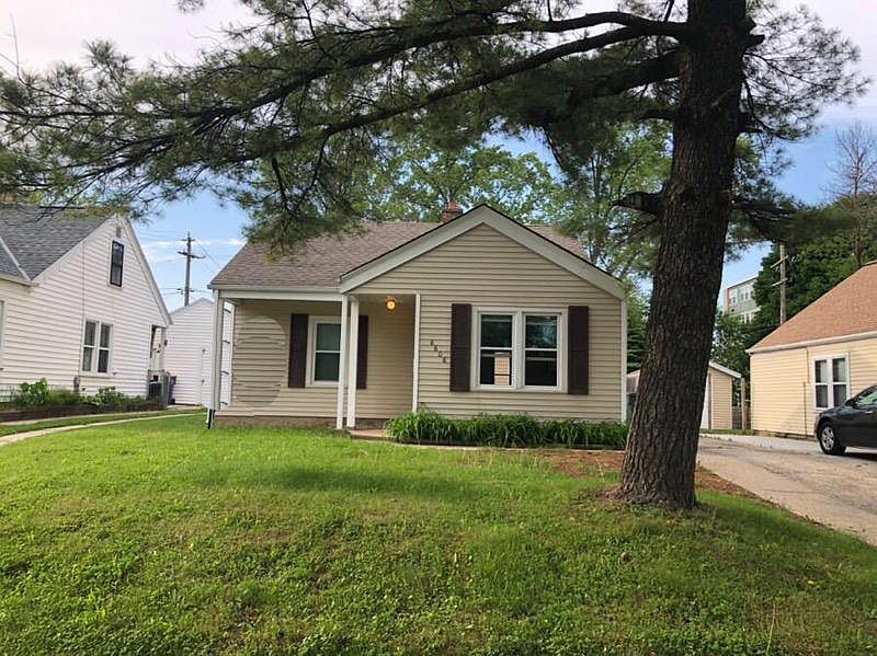 1st image of 8808 W Rogers St