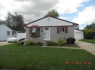 25490 Fairgrove St, Woodhaven, MI 48183
