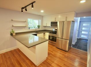 9246 8th Ave NW, Seattle, WA 98117
