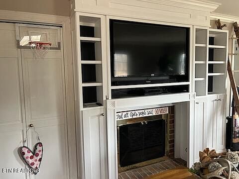 5th image of 2747 Mountain View Rd