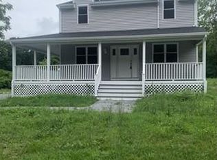 50 Nyes Ln, Acushnet, MA 02743