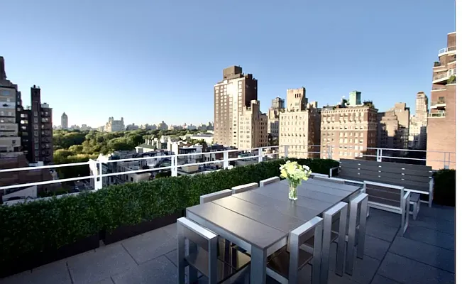 Rented by Bond New York | media 2