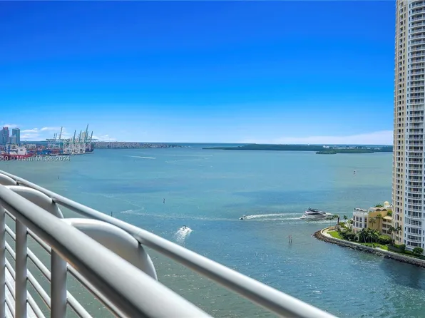 325 Biscayne Blvd APT 2021, Miami, FL 33131