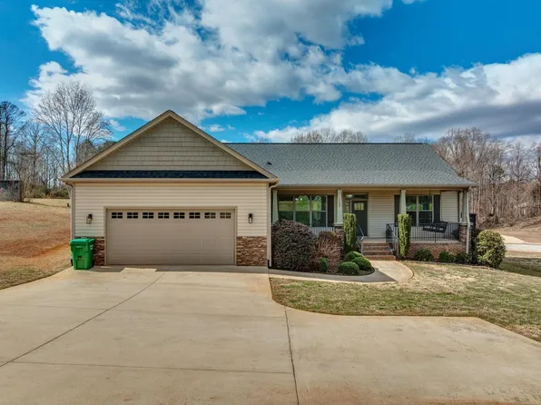 1529 Old Post Rd, Gaffney, SC 29340