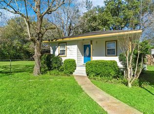 430 Moore St, Tomball, TX 77375