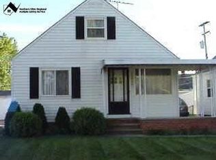 13300 Havana Rd, Garfield Heights, OH 44125
