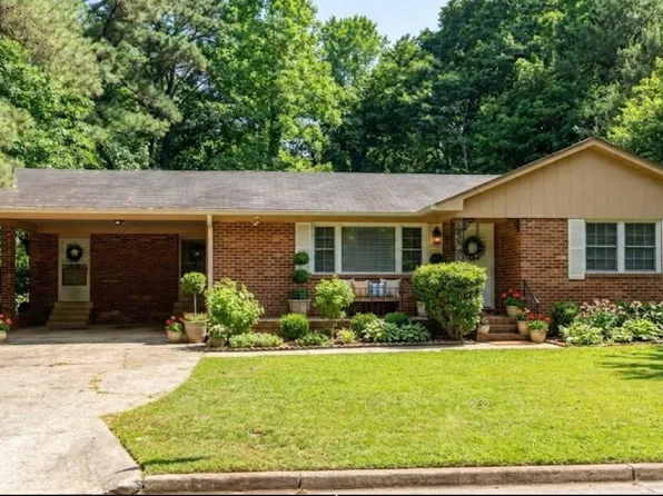 3496 Mount Gilead Rd SW, Atlanta, GA 30331