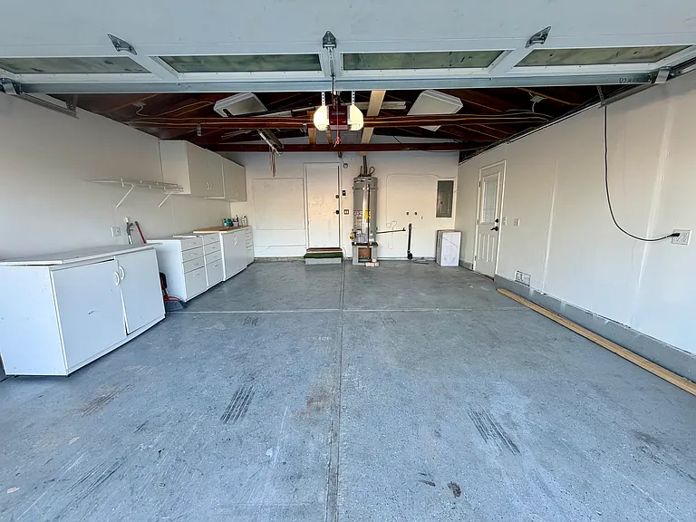 3681 Shenandoah Ct — Photo 9