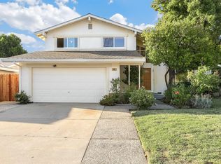 45 Grand Rio Cir, Sacramento, CA 95826