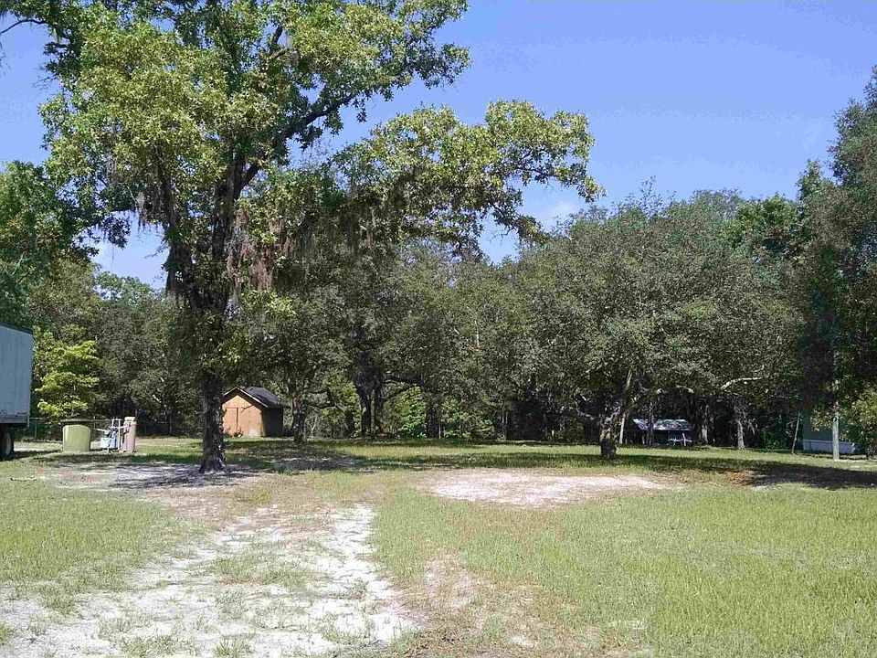 2nd image of 8421 Hardwood Landing Rd