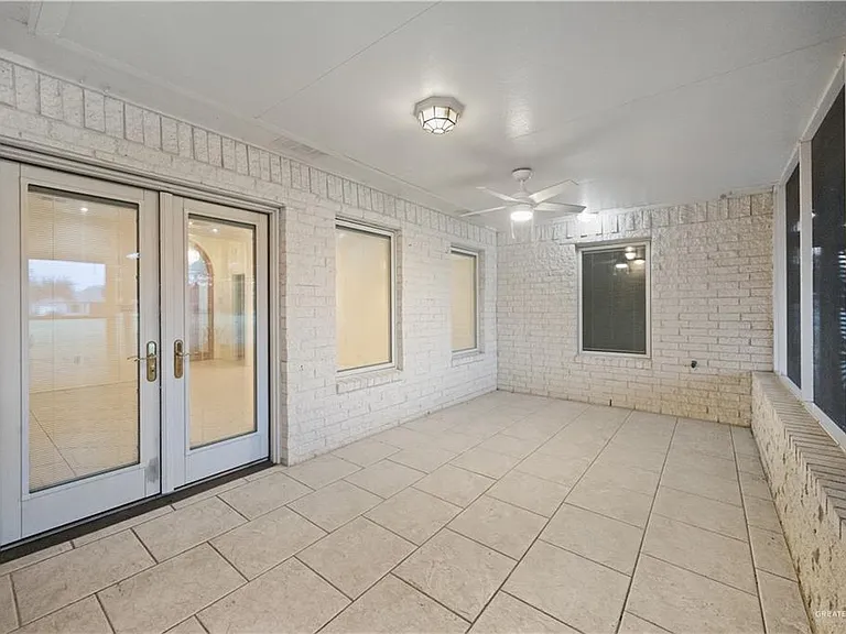 3321 E Clubhouse Dr — Photo 19