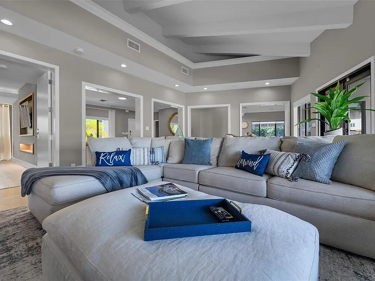 616 Riviera Isle Dr — Photo 45