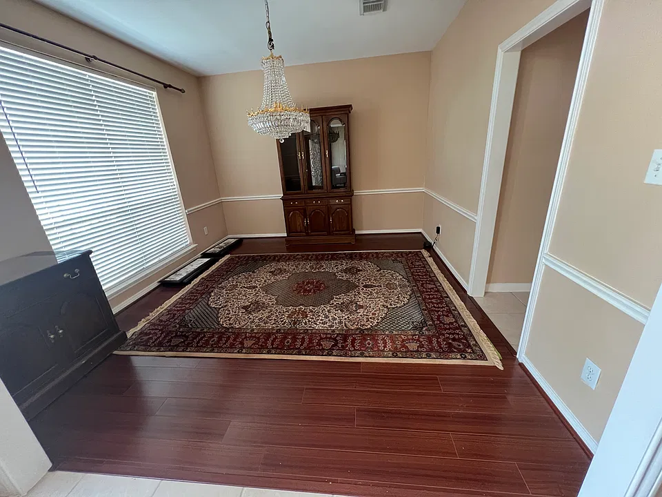 2514 Clawson Fls