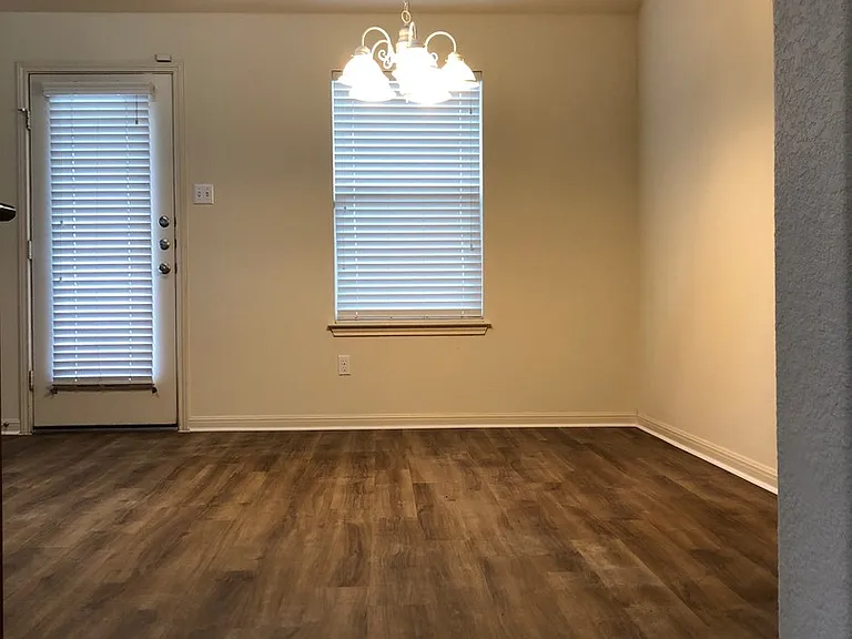 13316 Pine Needle St — Photo 6