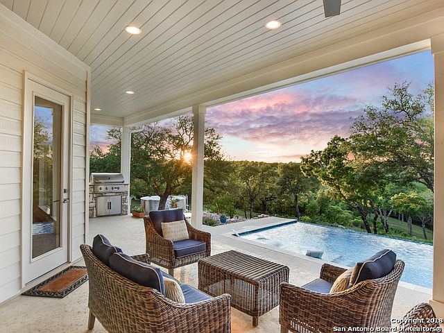 1st image of 705 River Mountain Dr