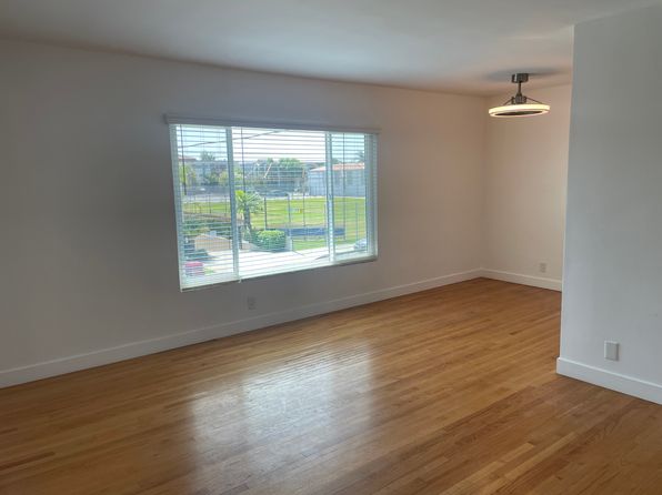 10321 La Reina Ave #2