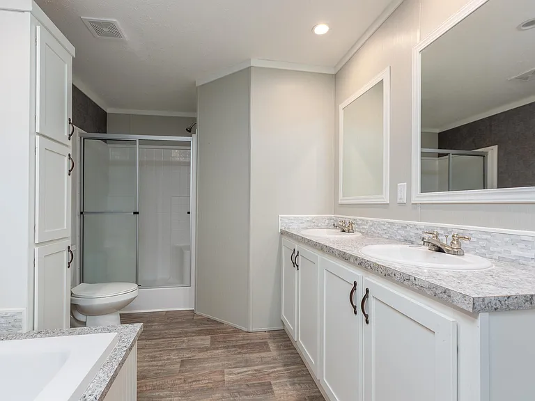 120 Nancy Ln — Photo 12