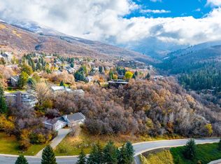 2063 E Ridgehollow Dr S, Bountiful, UT 84010