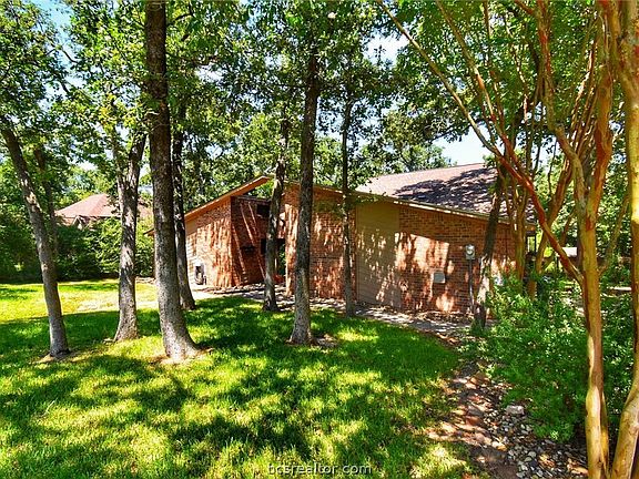 2nd image of 3109 Rolling Glen Dr