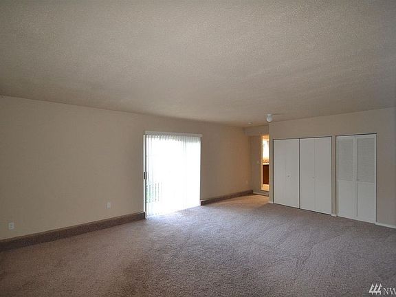 4th image of 5844 S Alaska St