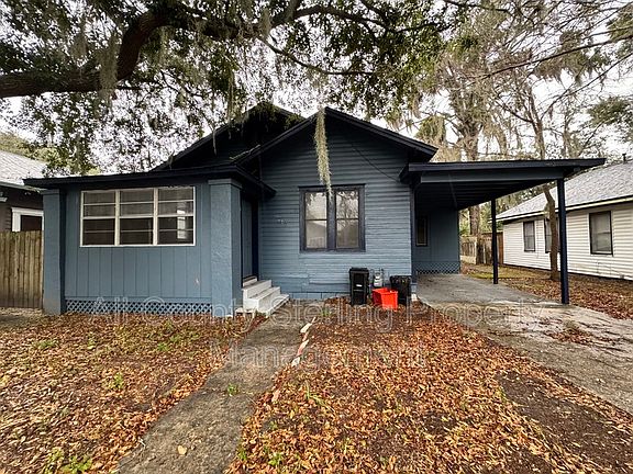 4th image of 716 NW 2nd Ave