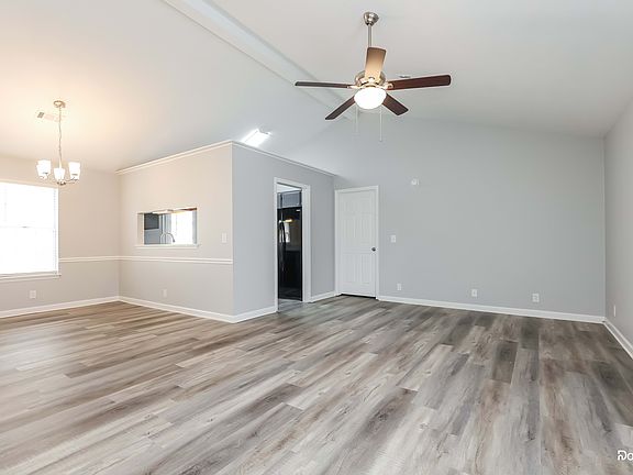 5th image of 832 Trailside Cir