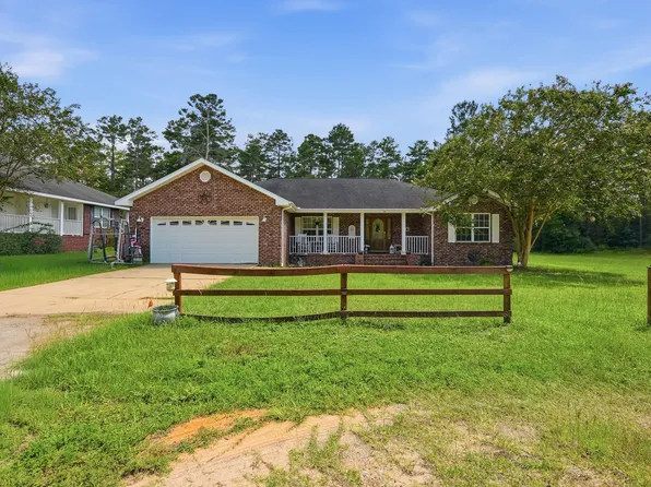 96 Primrose Ave E, Defuniak Springs, FL 32433
