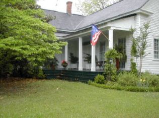 8821 Lower Thomaston Rd, Lizella, GA 31052