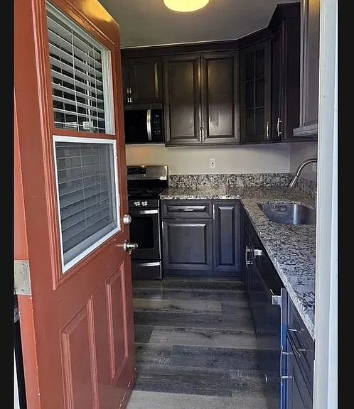 145 E Sierra Madre Blvd — Photo 10