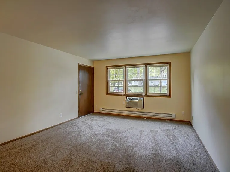 304 King St #3 — Photo 7