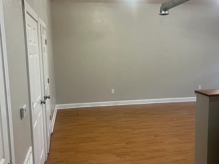 1021 W Grant St #1A — Photo 5
